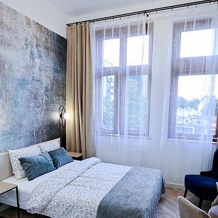 Lion Apartments - Platinium Krakau Buitenkant foto