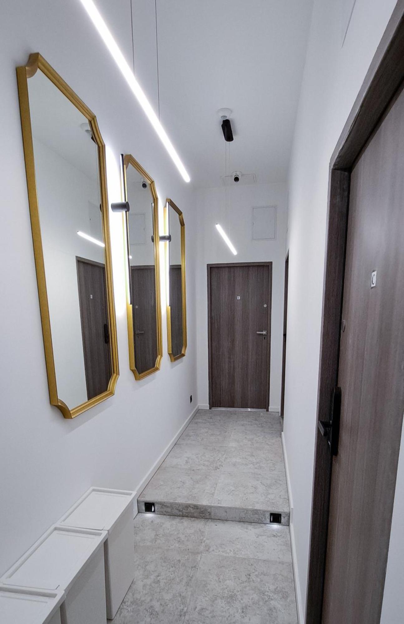Lion Apartments - Platinium Krakau Buitenkant foto