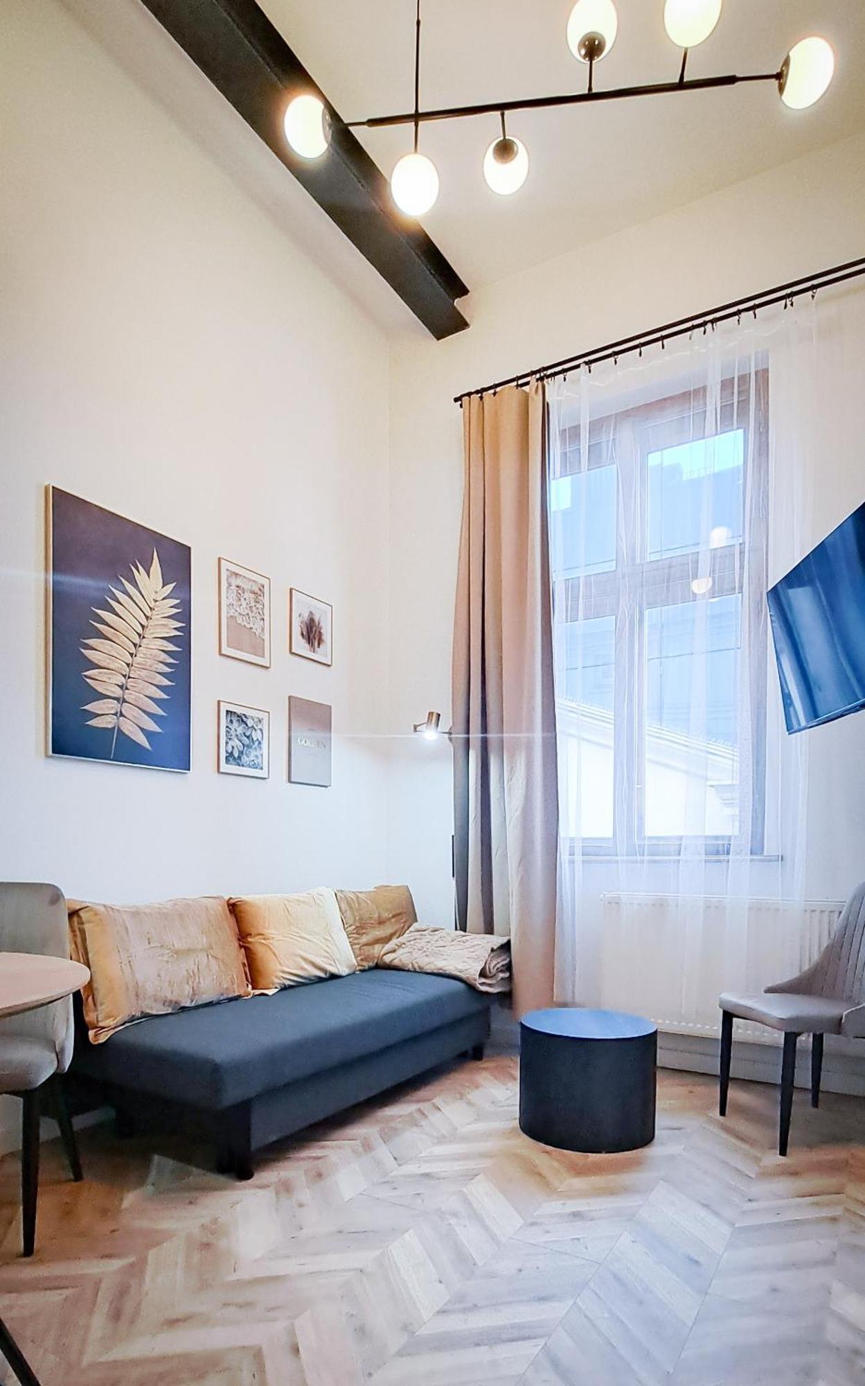 Lion Apartments - Platinium Krakau Buitenkant foto