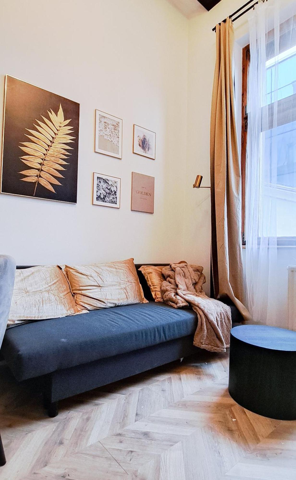 Lion Apartments - Platinium Krakau Buitenkant foto